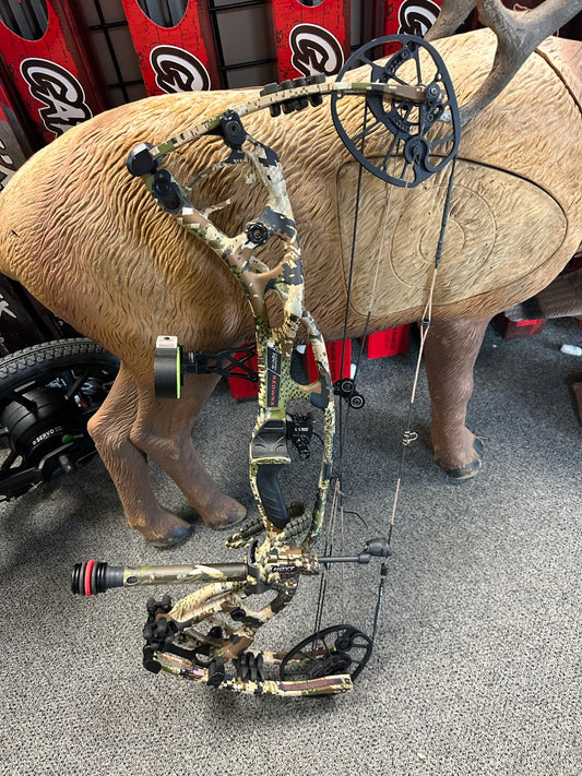 Hoyt Bows – Elk Canyon Archery and Outdoors
