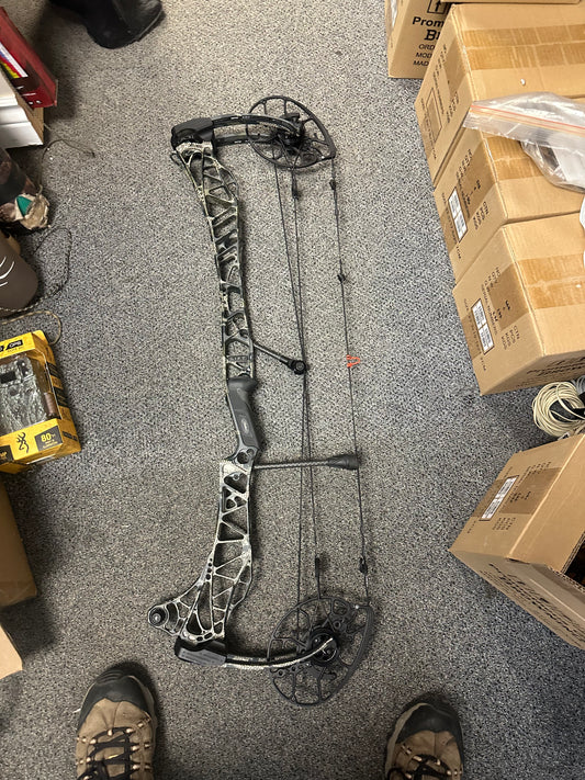 Used Mathews Lift 33